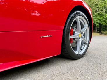 Ferrari 458 Italia — photo 12