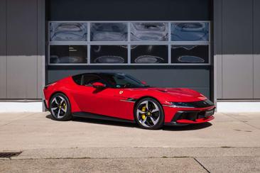 Ferrari 12 Cilindri — photo 4