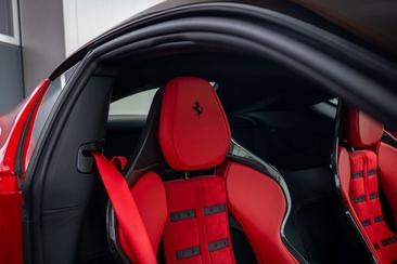 Ferrari 12 Cilindri — photo 13