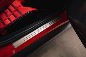Ferrari 12 Cilindri — photo 14