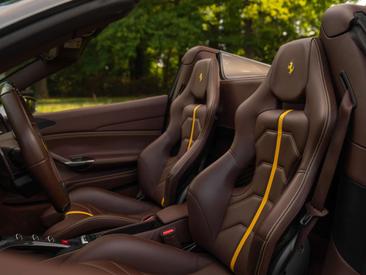 Ferrari 488 Spider — photo 8
