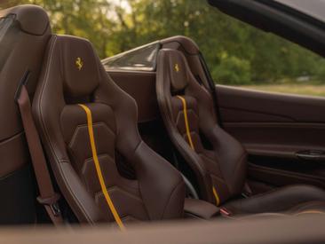 Ferrari 488 Spider — photo 10