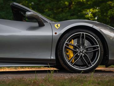 Ferrari 488 Spider — photo 18