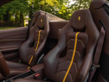 Ferrari 488 Spider — photo 34