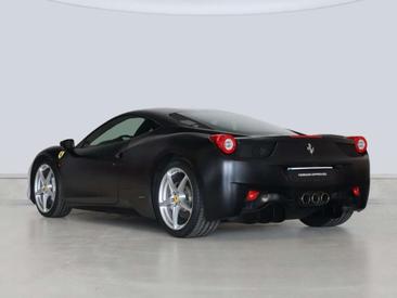 Ferrari 458 Italia — photo 7