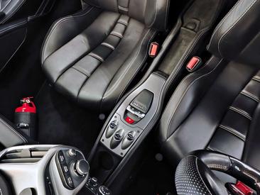 Ferrari 458 Italia — photo 33