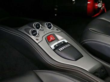 Ferrari 458 Italia — photo 27