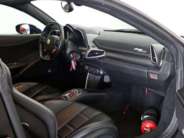 Ferrari 458 Italia — photo 30