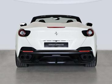 Ferrari Portofino — photo 6