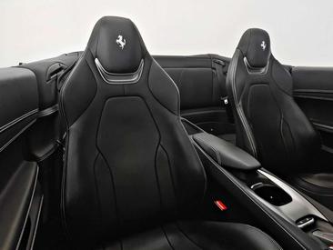 Ferrari Portofino — photo 10