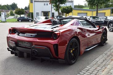 Ferrari 488 Pista Spider — photo 2