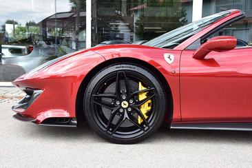 Ferrari 488 Pista Spider — photo 20