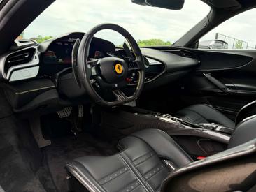 Ferrari SF90 Stradale — photo 5