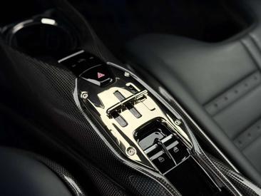 Ferrari SF90 Stradale — photo 15