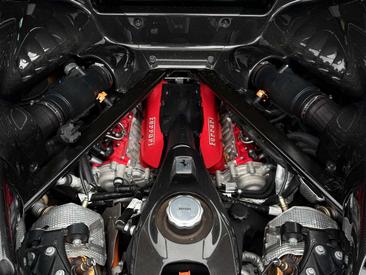 Ferrari SF90 Stradale — photo 16