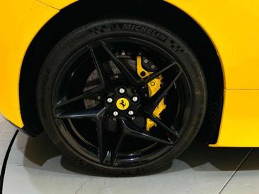 Ferrari F8 Spider — photo 19