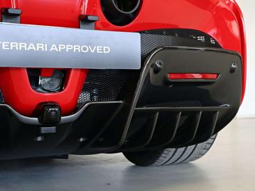 Ferrari SF90 Stradale — photo 16