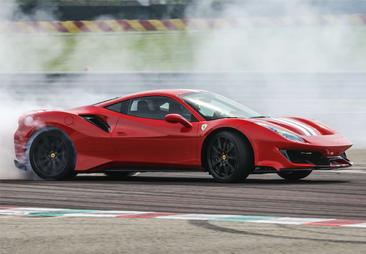 Ferrari 488 GTB — photo 9
