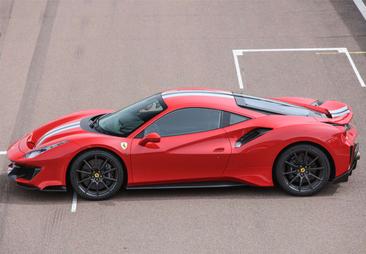 Ferrari 488 GTB — photo 22