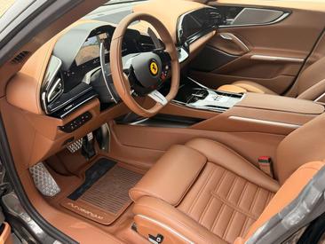 Ferrari Purosangue — photo 11