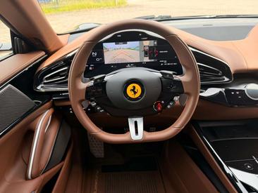Ferrari Purosangue — photo 12