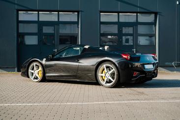 Ferrari 458 Spider — photo 5