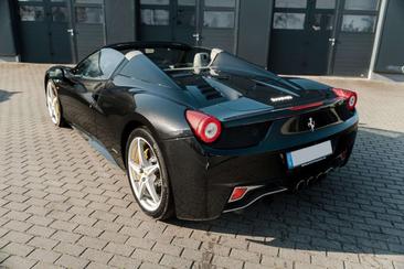 Ferrari 458 Spider — photo 9