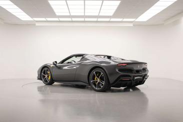 Ferrari 296 GTS — photo 2