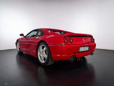 Ferrari F355 — photo 5