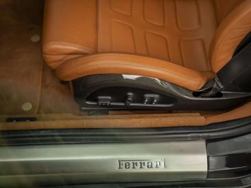 Ferrari 599 GTB — photo 39