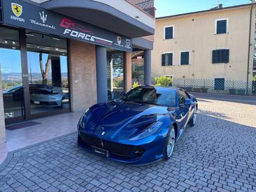 Ferrari 812 Superfast — photo 2