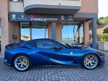 Ferrari 812 Superfast — photo 6