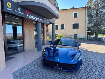 Ferrari 812 Superfast — photo 9