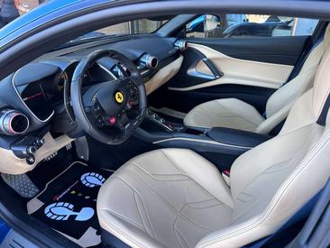 Ferrari 812 Superfast — photo 12
