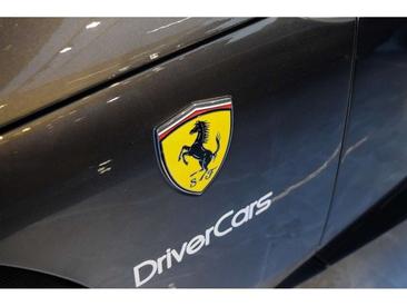Ferrari Purosangue — photo 31