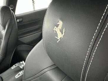 Ferrari GTC4Lusso — photo 10