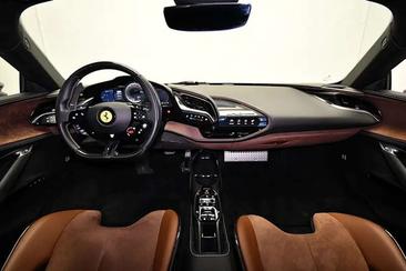 Ferrari SF90 Stradale — photo 9