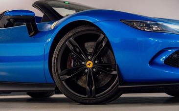 Ferrari 296 GTS — photo 8