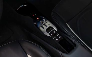 Ferrari 296 GTS — photo 13