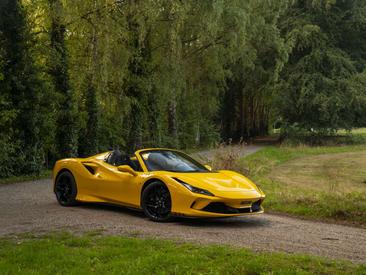Ferrari F8 Spider — photo 3