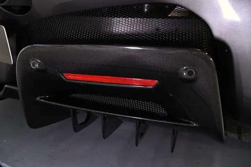Ferrari SF90 Stradale — photo 17