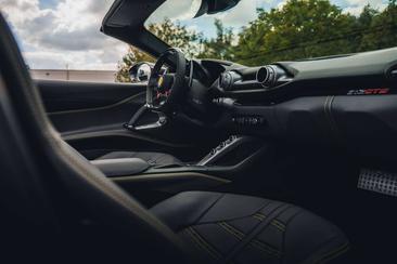 Ferrari 812 GTS — photo 25