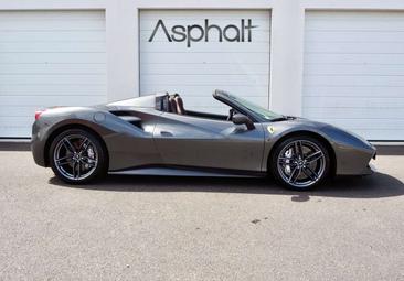 Ferrari 488 — photo 3