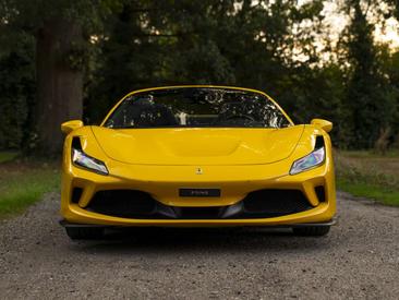 Ferrari F8 Spider — photo 4
