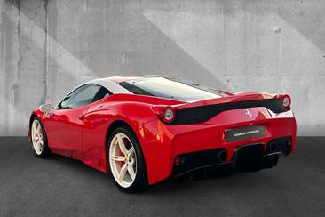 Ferrari 458 Speciale — photo 2