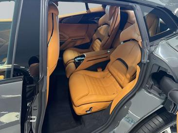 Ferrari Purosangue — photo 10