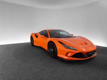 Ferrari F8 Tributo — photo 3