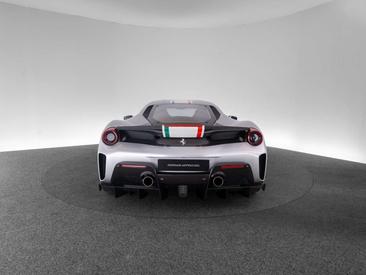 Ferrari 488 Pista — photo 6