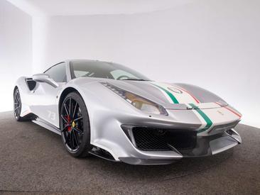 Ferrari 488 Pista — photo 9