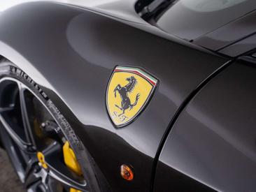Ferrari 458 Italia — photo 11